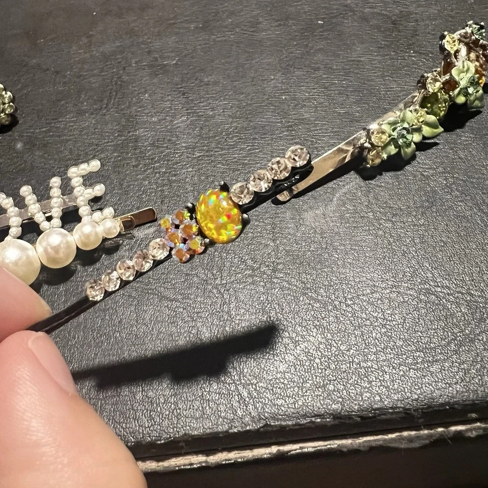 Lovely Vtg Rhinestone Pearl Hair Barrettes Clips LOT of 5 Flower Green Love